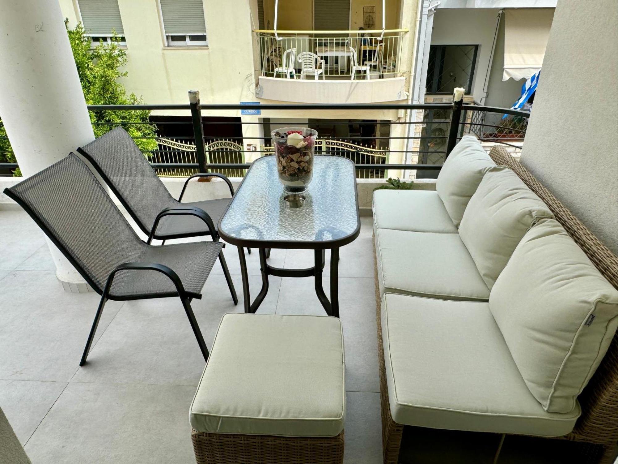 Modern Family Retreat Apartment Volos Ngoại thất bức ảnh
