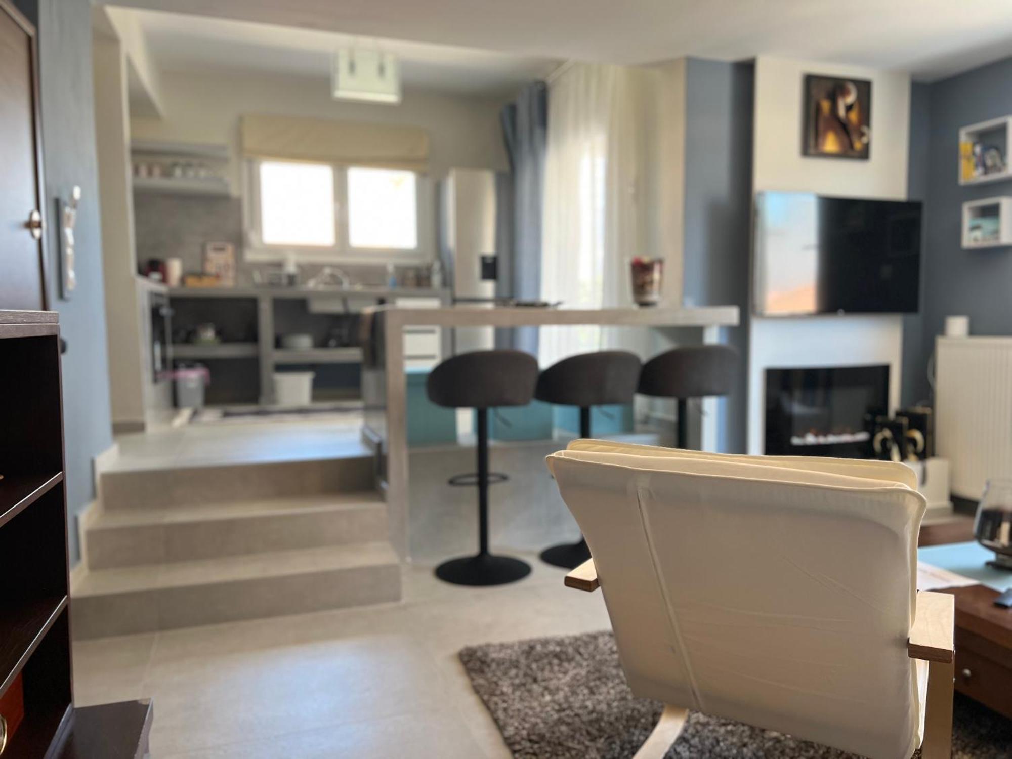 Modern Family Retreat Apartment Volos Ngoại thất bức ảnh