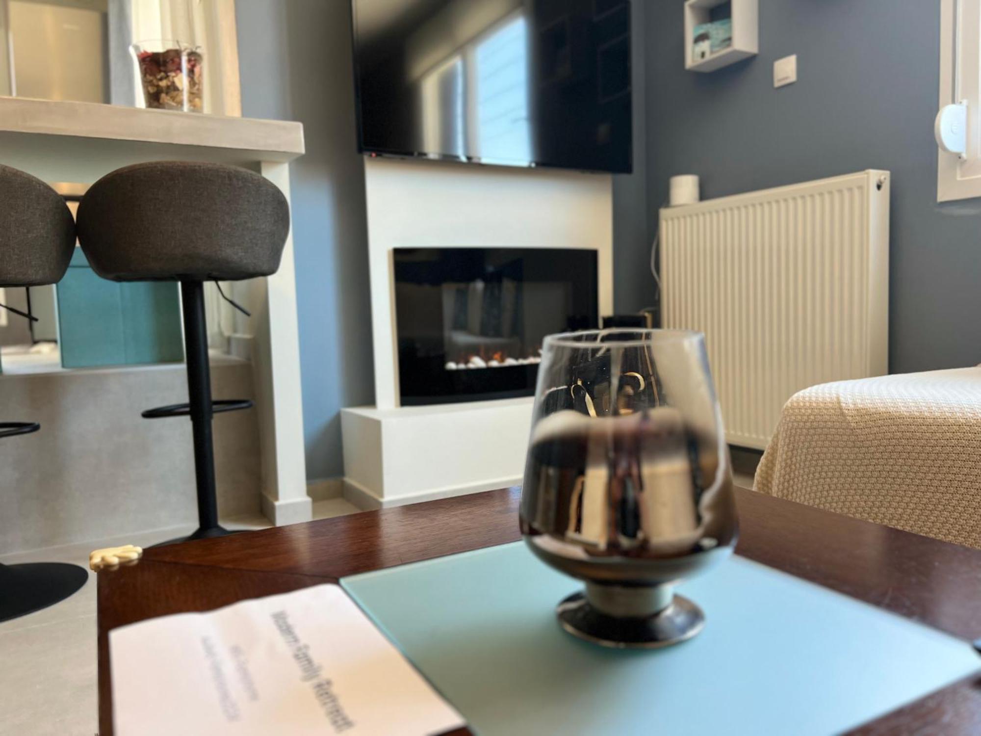 Modern Family Retreat Apartment Volos Ngoại thất bức ảnh